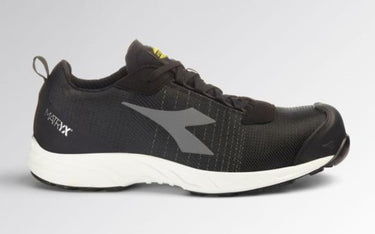New Scarpa antinfortunistica bassa DIADORA FLY LITEBASE MATRYX
S3L FO SR HRO SC ESD ultraleggera